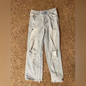 Distressed, light wash, baggy jeans